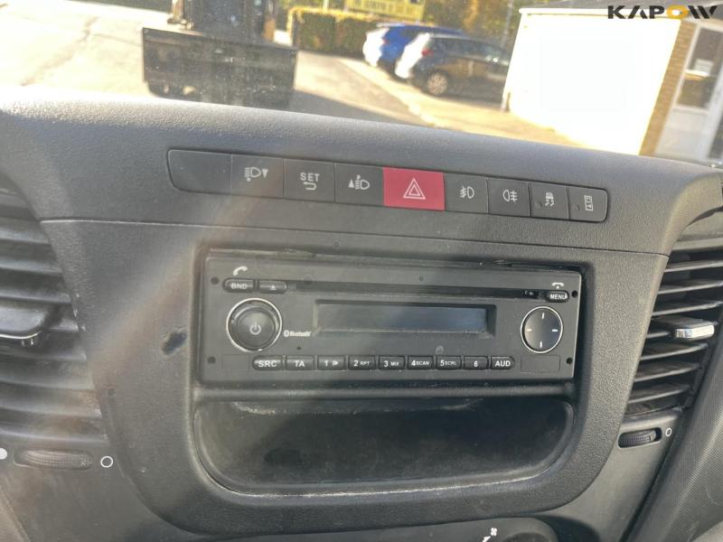 Iveco 35C15 van 39