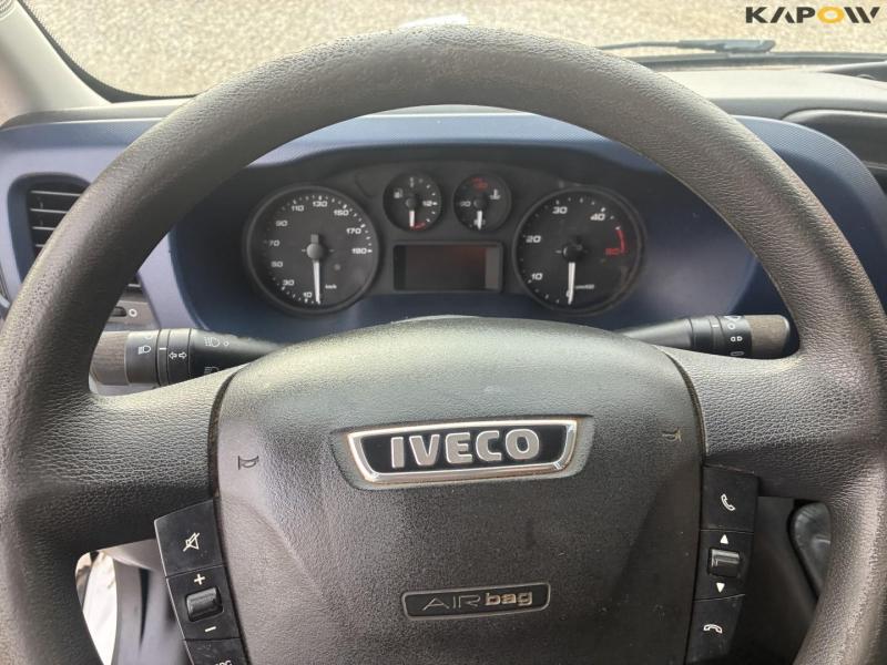 Iveco 35S14 Daily van 50