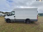 Iveco Daily 35 panel van 8