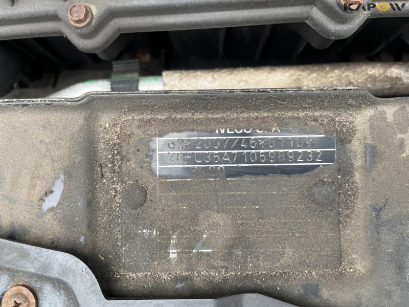 Iveco Daily 35S van 28