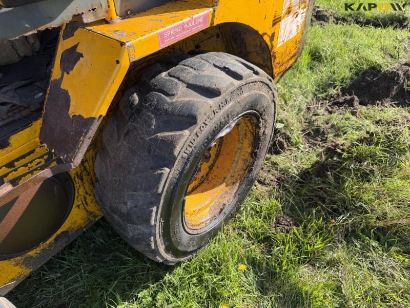 JCB 165 skid steer 26