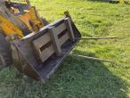 JCB 165 skid steer 11