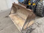 JCB 426 loader 9