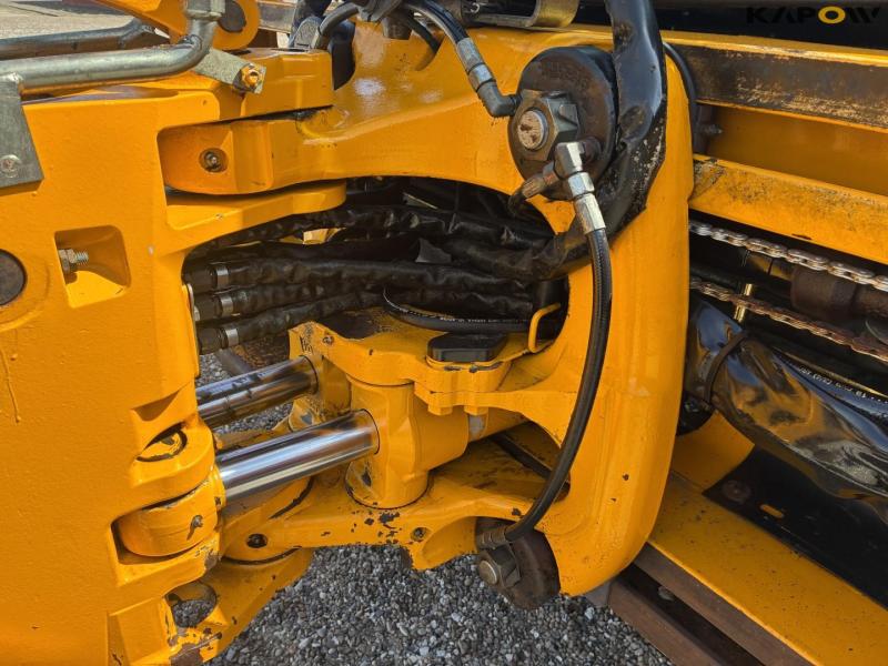 JCB 4CX backhoe loader 35