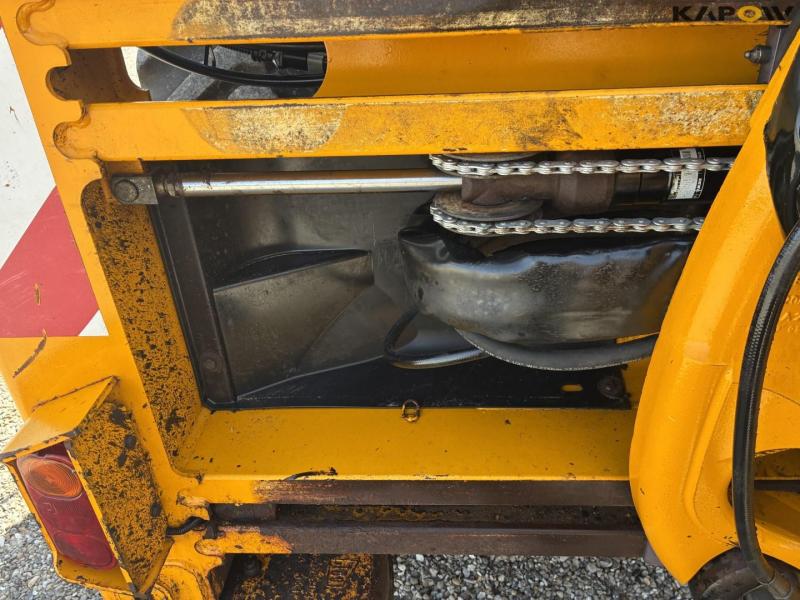 JCB 4CX backhoe loader 54
