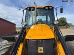 JCB 4CX backhoe loader 17