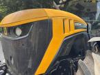 JCB FASTRAC 4220 tractor 57