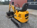 JCB Micro excavator 7