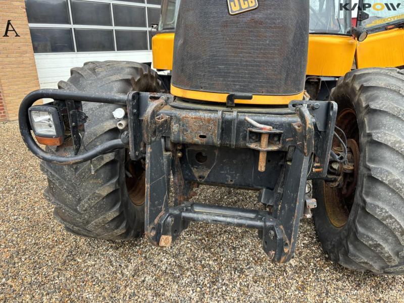 JCB tractor - Burnt 20