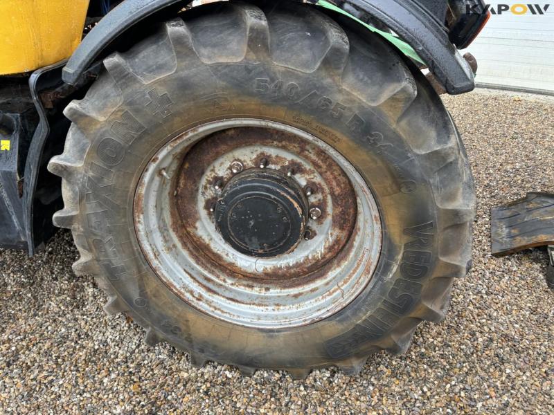 JCB tractor - Burnt 49