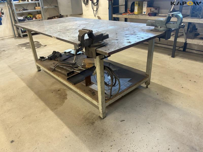 Iron table with vice 1