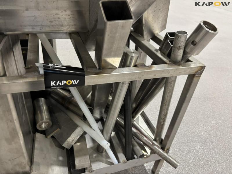 Iron holder with contents 11