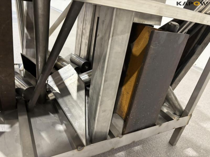 Iron holder with contents 23