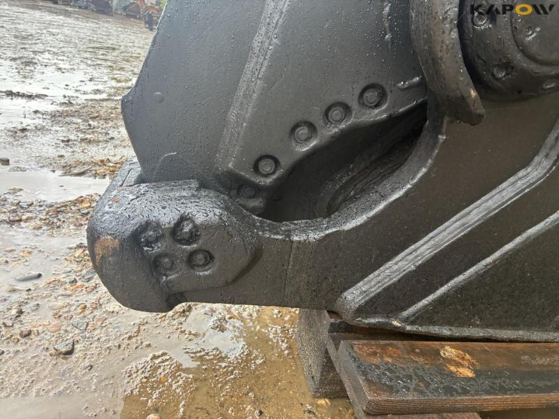 Iron shears for excavator 12