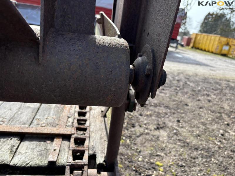 JF AV40 with manure spreader 27