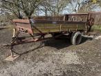 JF AV40 with manure spreader 1