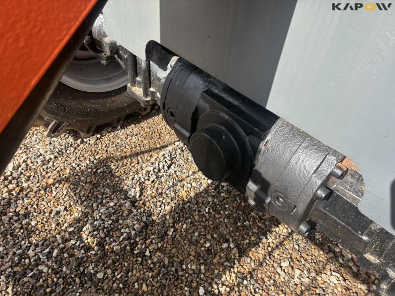 JLG 307 telescopic handler 12