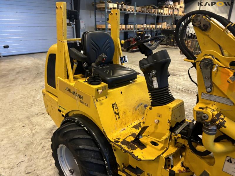 Job-Mann 200-35 skid steer loader 18