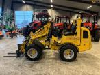 Job-Mann 200-35 skid steer loader 8