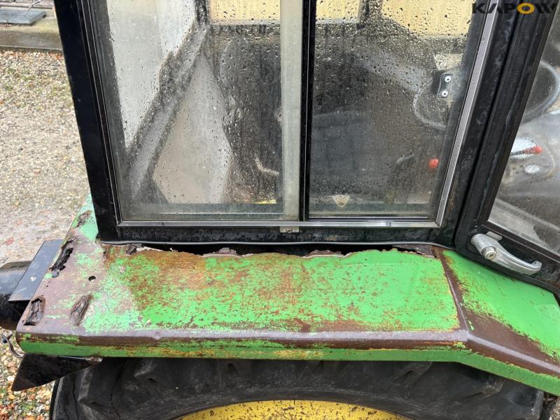 John Deere 1130 2WD tractor 25