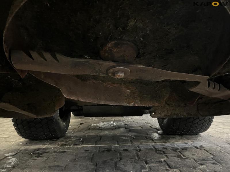 John Deere 1565 tool carrier 25