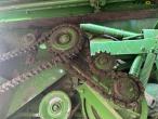 John Deere 2254 combine harvester 92
