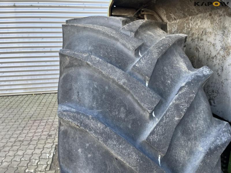 John Deere 3040 tractor 20