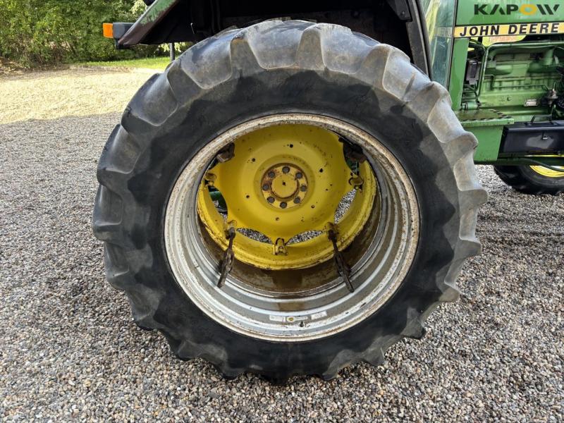 John Deere 3040 tractor 59