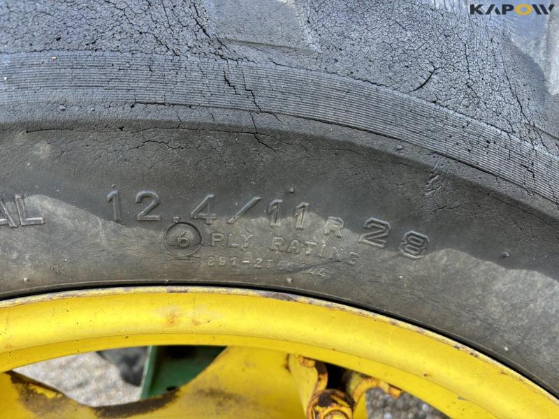 John Deere 3040 tractor 66