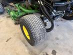 John Deere 3245Clawn mower 37