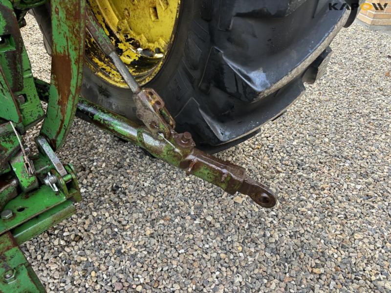 John Deere 4240S tractor 36