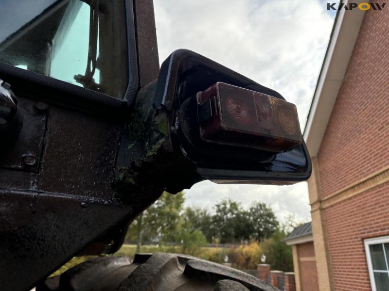 John Deere 4440 tractor 35