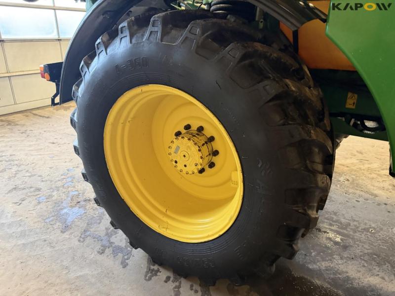 John Deere 5430i self-propelled sprayer 89