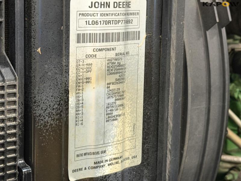 John Deere 6170R tractor 77