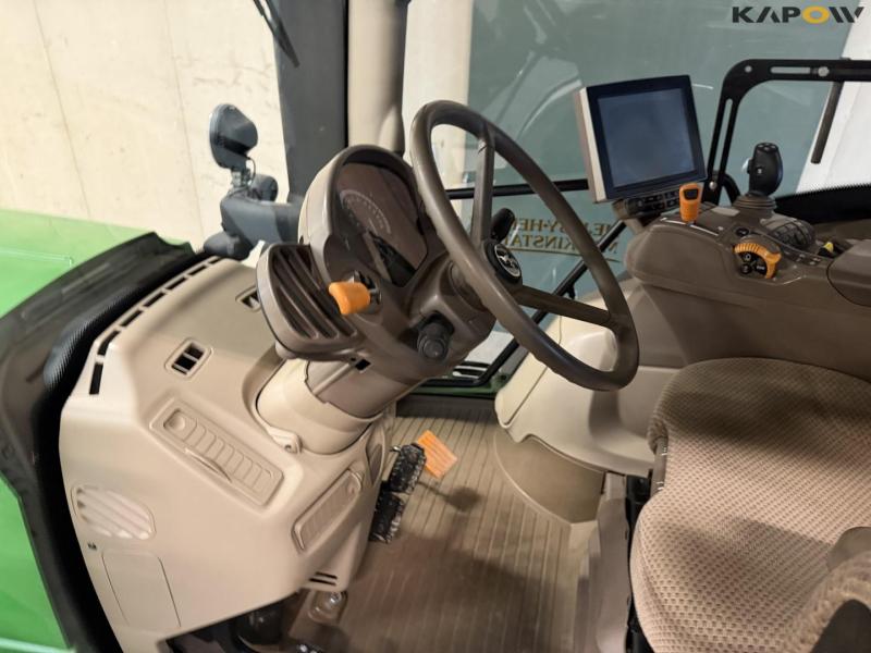 John Deere 6195R tractor 42