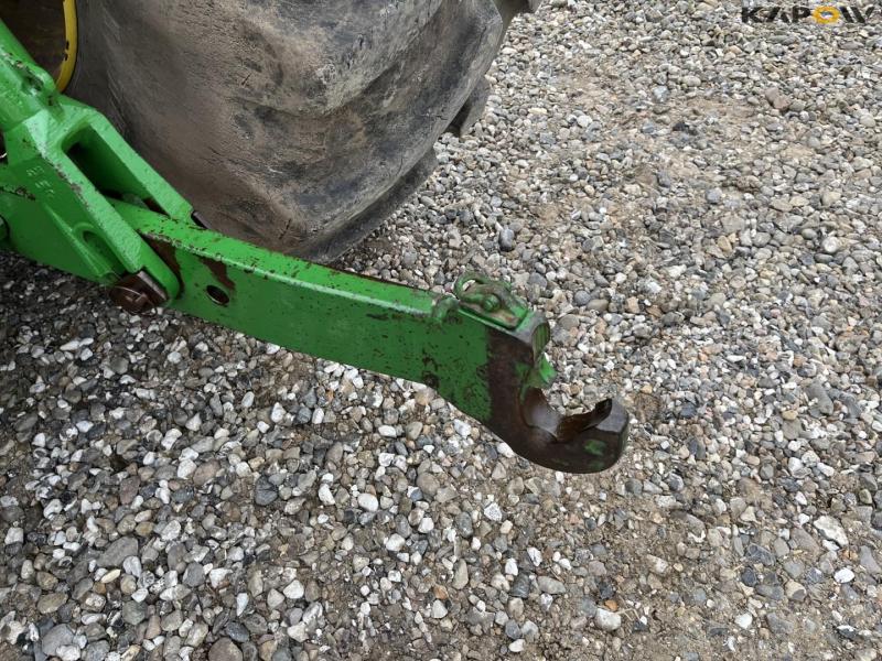 John Deere 6210R tractor 28