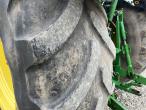John Deere 6210R tractor 32