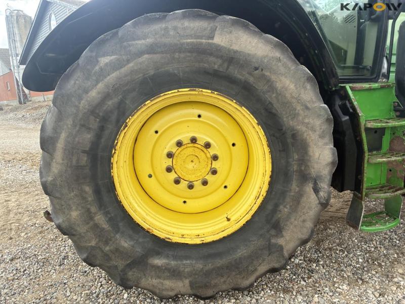 John Deere 6215M tractor 21