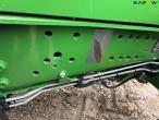 John Deere 6215R tractor 19