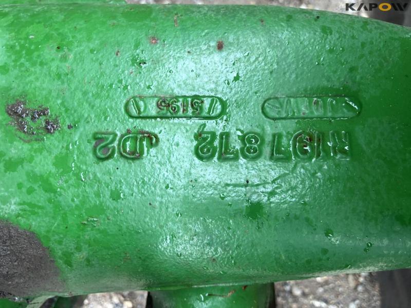 John Deere 7720 tractor 61