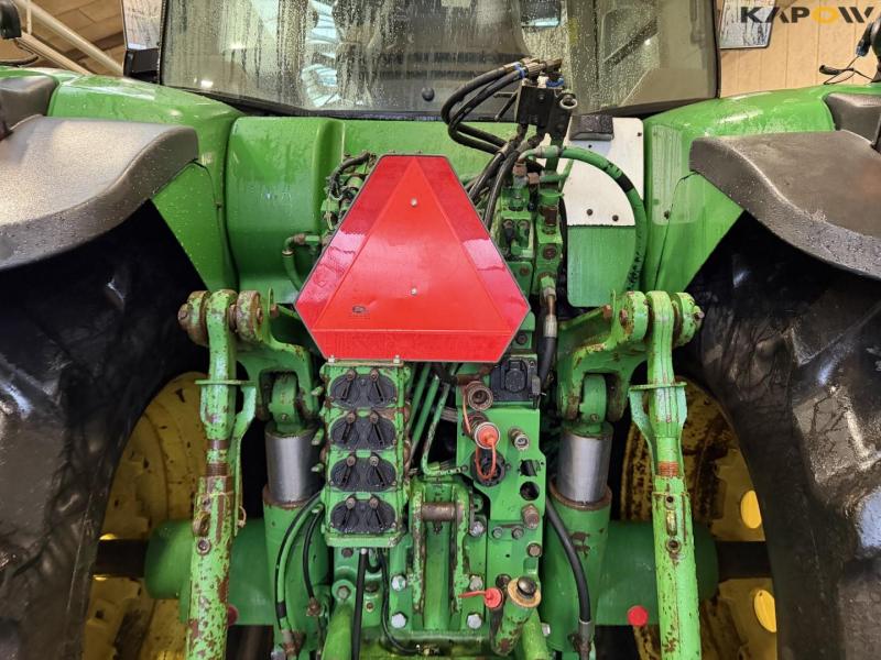John Deere 7730 tractor 27