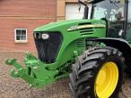 John Deere 7920 tractor 10