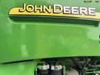 John Deere 7920 tractor 15