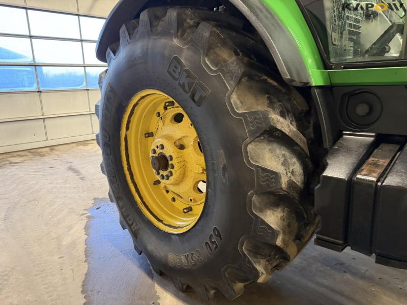 John Deere 7930 tractor 64