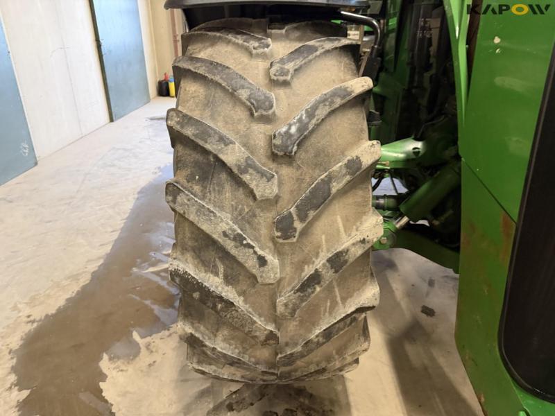 John Deere 8360R tractor 70