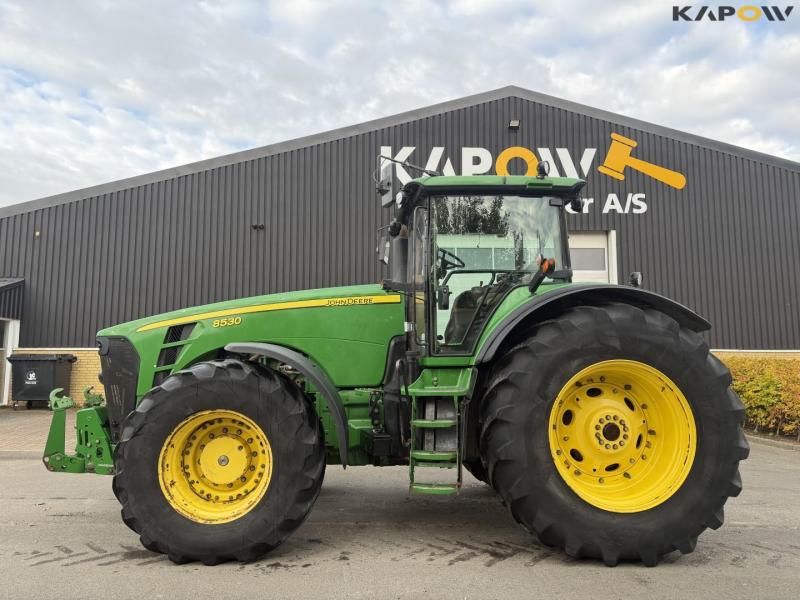 John Deere 8530 tractor 8