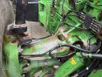 John Deere 8530 tractor 19