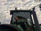 John Deere 8530 tractor 24