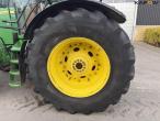John Deere 8530 tractor 77