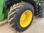 John Deere 8R 370 tractor 80